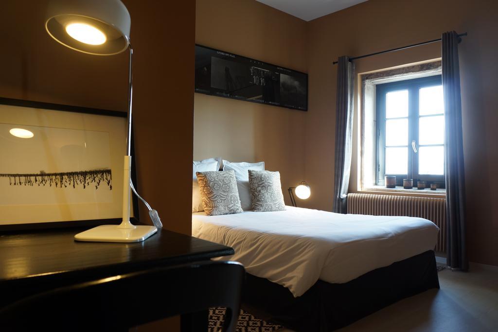 Hotel Courtille De Solutre Rum bild